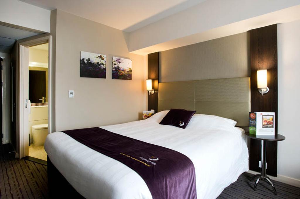 Premier Inn Aberdeen Airport - Dyce Bilik gambar